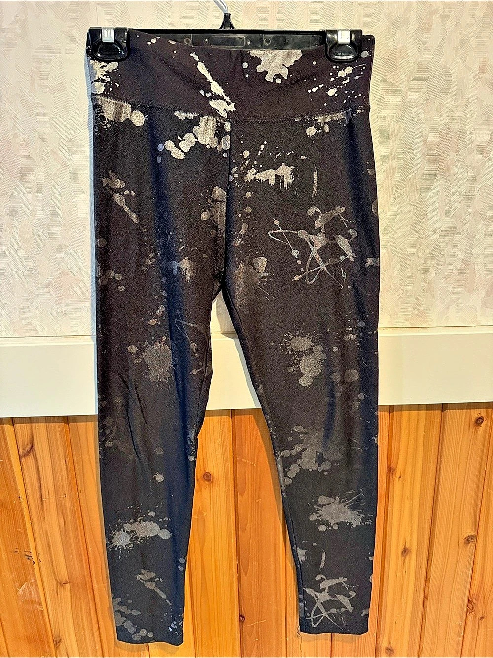 Justice Girls Size 18/20 Black & Silver Abstract Leggings